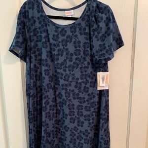 NWT LuLaRoe Carly XL hibiscus print super soft